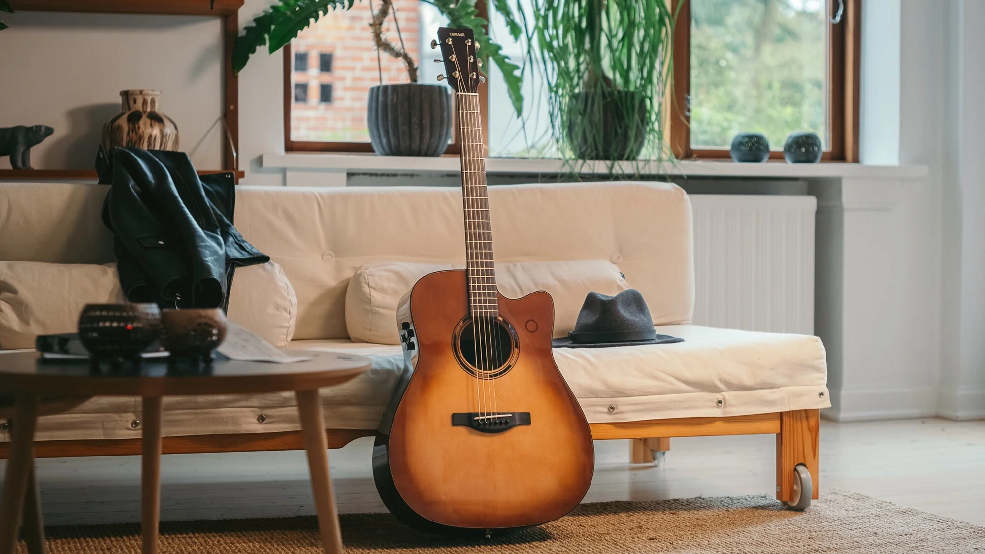 Guitars, Acoustic & Digital